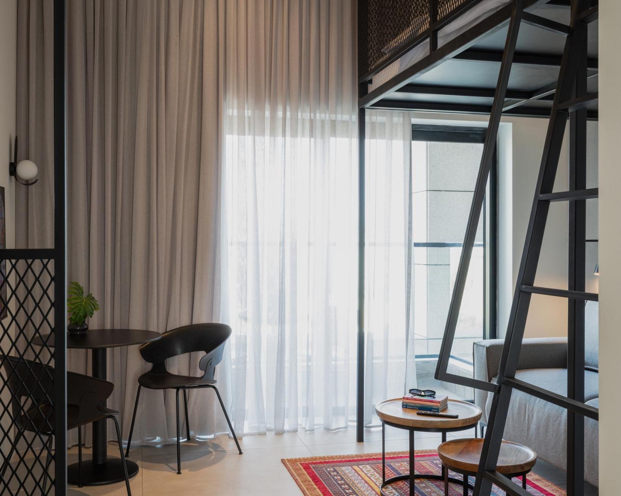 Tayo Studios & Apartments Bat Yam Exterior photo